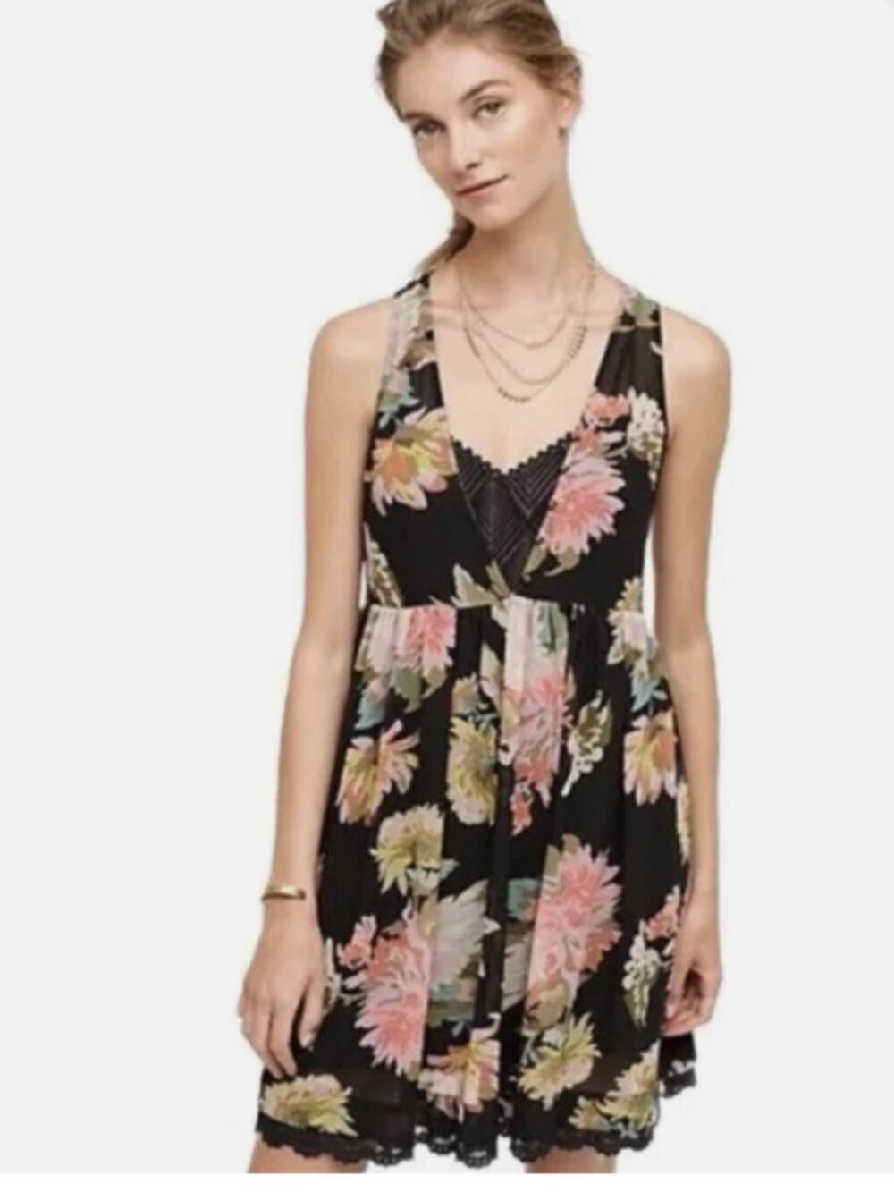 Maeve for Anthropologie Violetta Floral Babydoll Sleeveless Dress